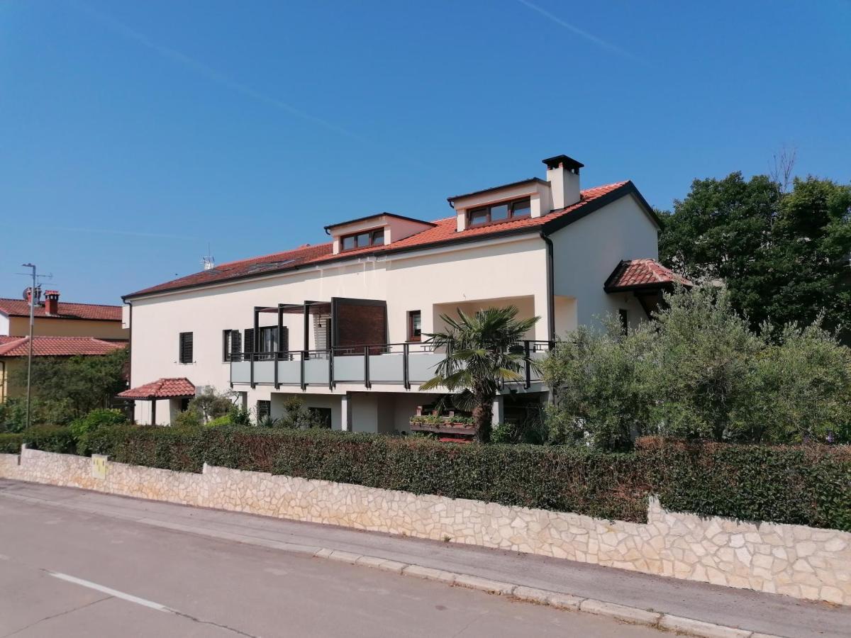 Apartment Jasna Poreč Exterior foto
